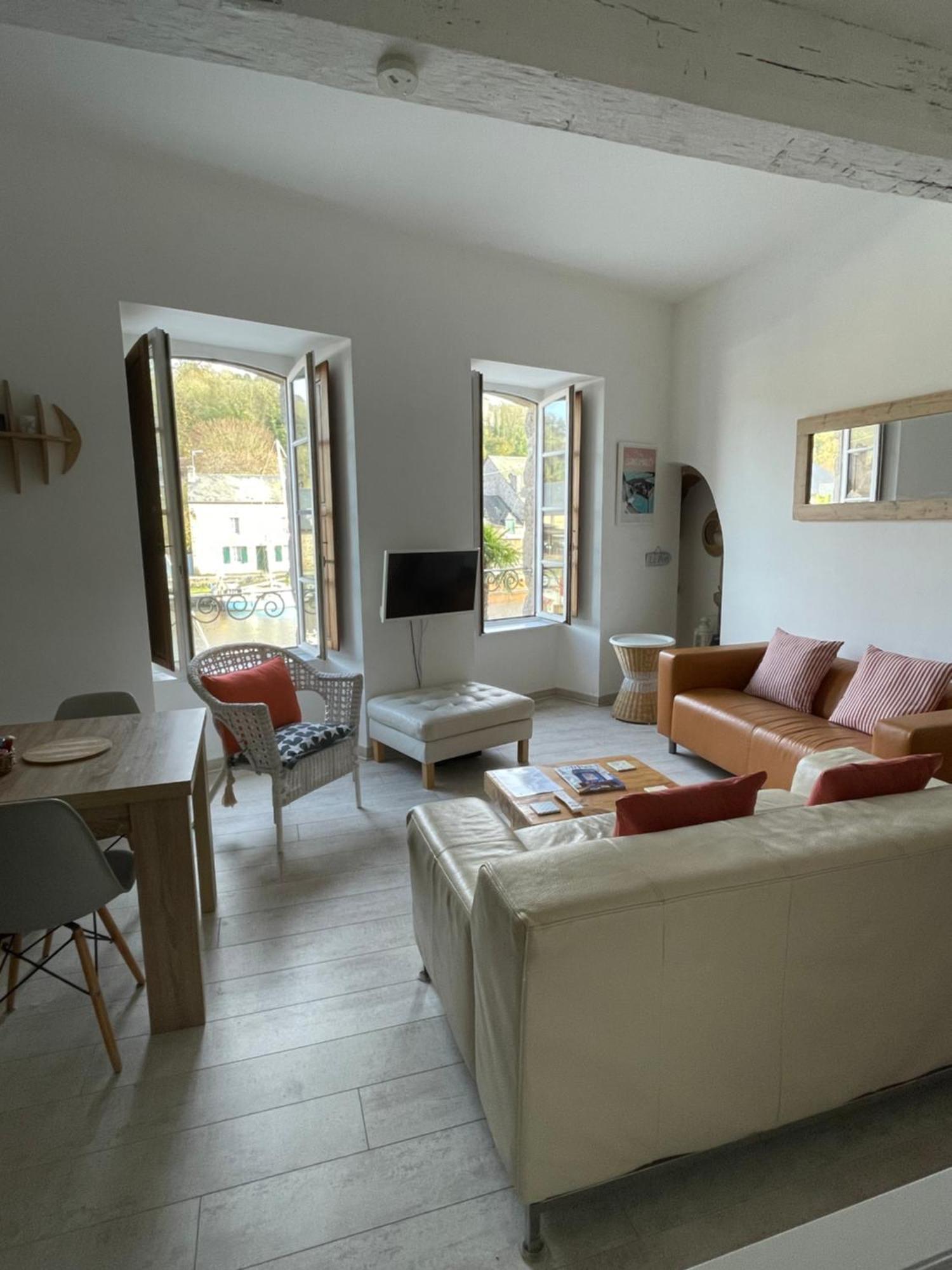 Appartement Au Port 디난 외부 사진
